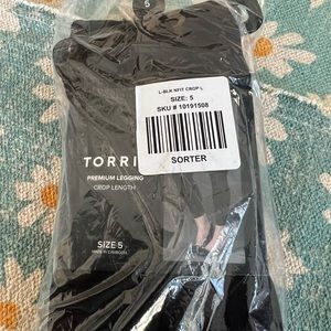 Torrid NWT leggings
